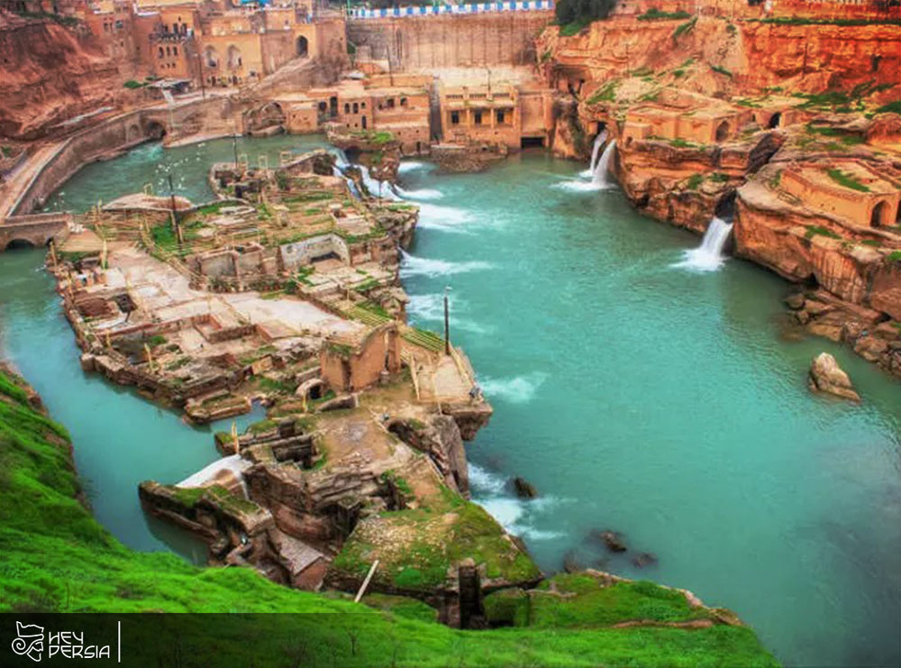 What are the water structures of Shushtar?