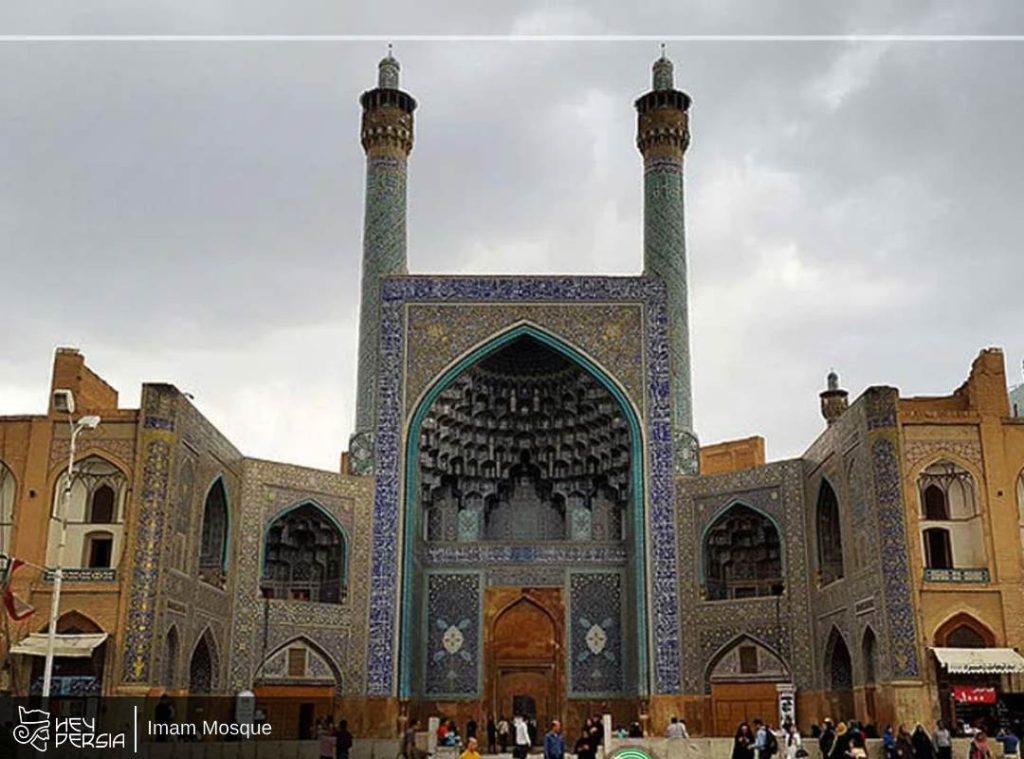 4. The Blue Mosque famous landmarks (Turkey) and the Imam Mosque (Isfahan, Iran)